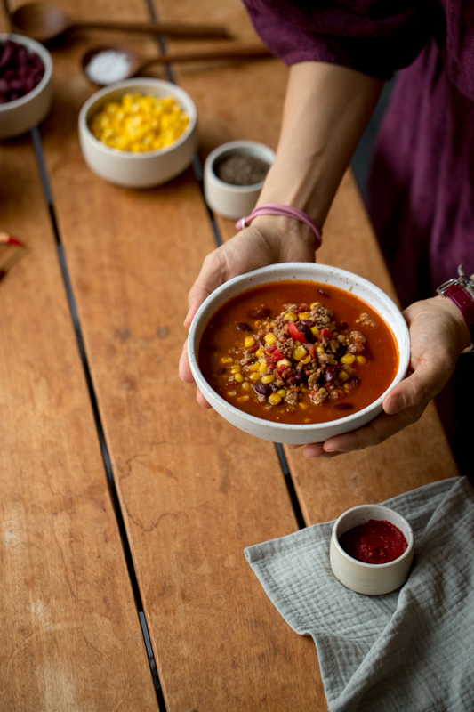 Heisse Suppe für die Weihnachtsfeier im Freien